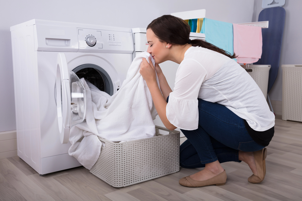 Como lavar roupas leves corretamente? 3 roupas limpas e cheirosas
